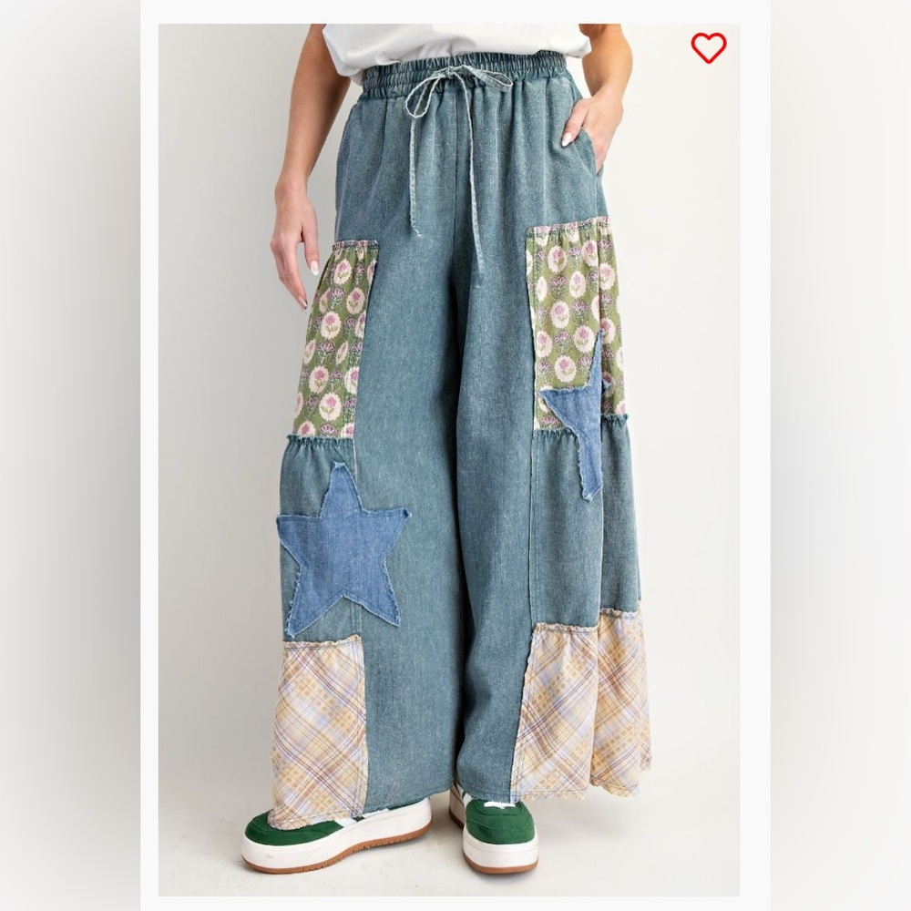 Easel Patchwork Denim Wide-Leg Pants with Blue Star Accents